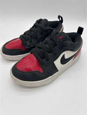 Nike Air Jordan 1 Low OG Black Red White Sneakers US 13.5C